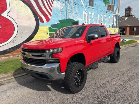 Photos of 2020 Chevrolet Silverado 1500 LT for sale in Des Arc, AR at D3 Auto Sales - Des Arc, AR