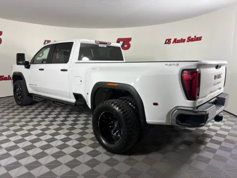 More photos of 2022 GMC Sierra 3500HD Pro at D3 Auto Sales - Des Arc, AR, AR