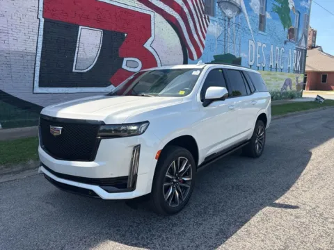Photos of 2022 Cadillac Escalade Sport Platinum for sale in Des Arc, AR at D3 Auto Sales - Des Arc, AR