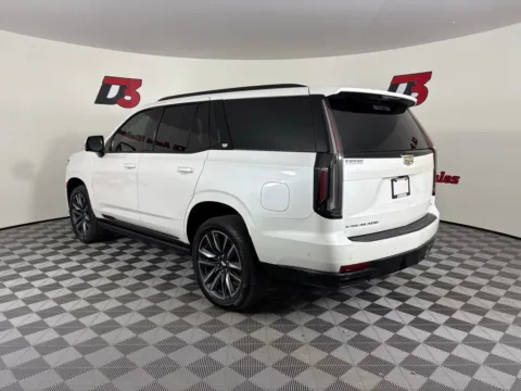 More photos of 2022 Cadillac Escalade Sport Platinum at D3 Auto Sales - Des Arc, AR, AR