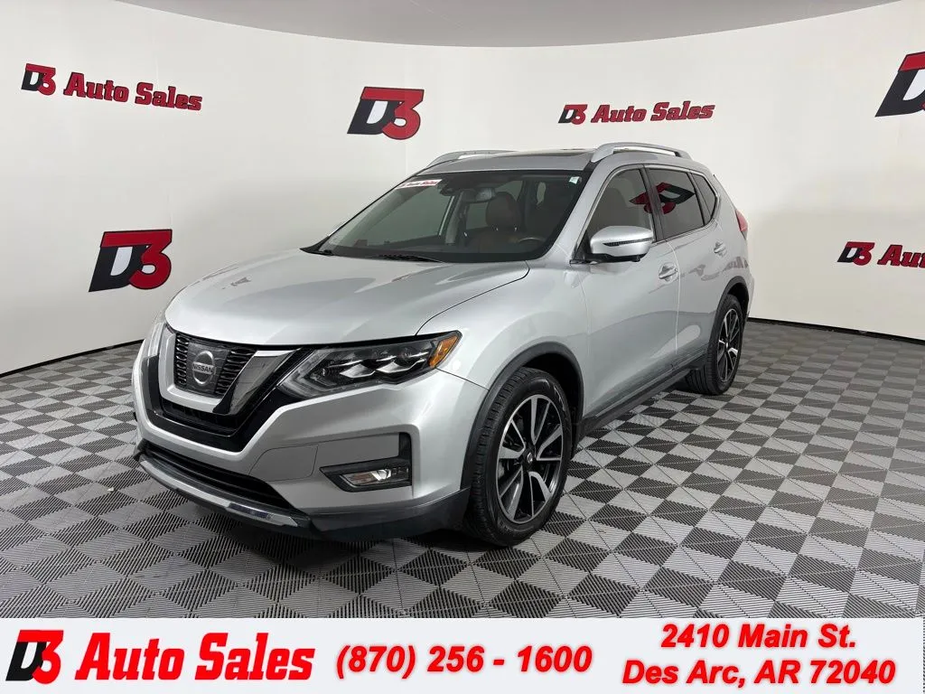 Silver 2017 Nissan Rogue SL for sale in Des Arc, AR