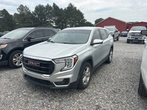 Photos of 2022 GMC Terrain SLE for sale in Des Arc, AR at D3 Auto Sales - Des Arc, AR