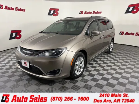 Silver 2018 Chrysler Pacifica Touring L Plus for sale in Des Arc, AR