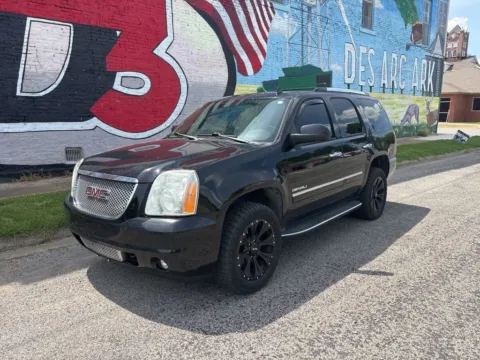 Photos of 2011 GMC Yukon Denali for sale in Des Arc, AR at D3 Auto Sales - Des Arc, AR