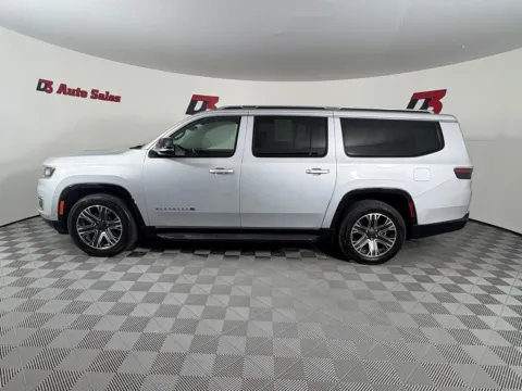 Another view of 2023 Jeep Wagoneer L Series II for sale in Des Arc, AR at D3 Auto Sales - Des Arc, AR