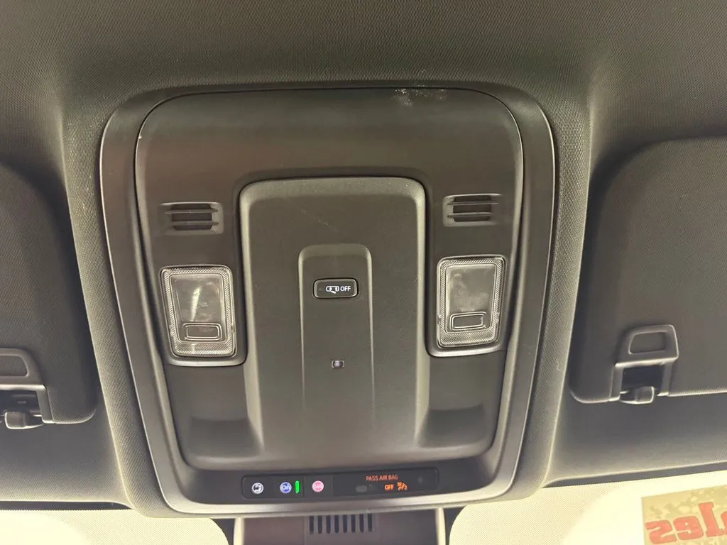 Chevrolet Tahoe photo 29
