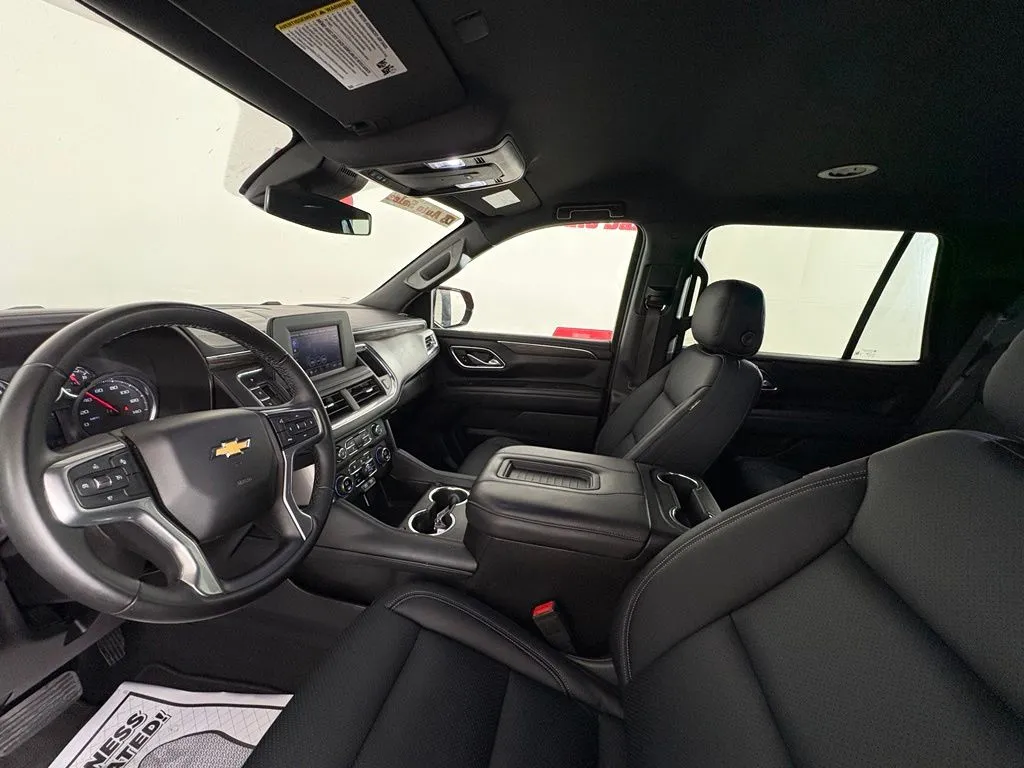 Chevrolet Tahoe photo 10