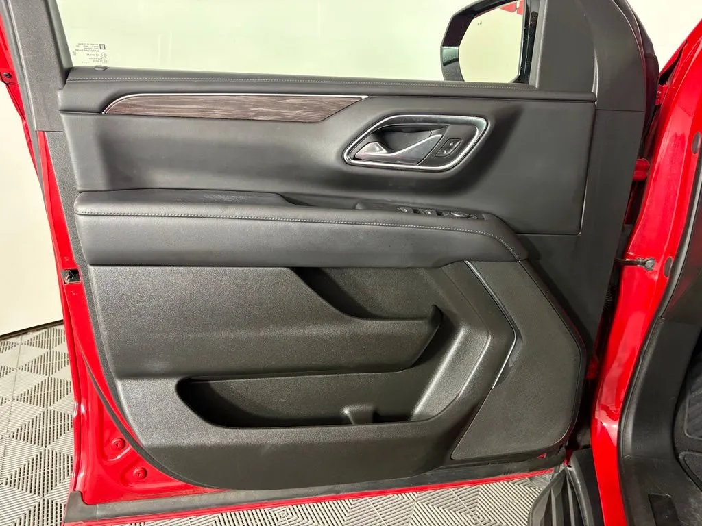 Chevrolet Tahoe photo 12