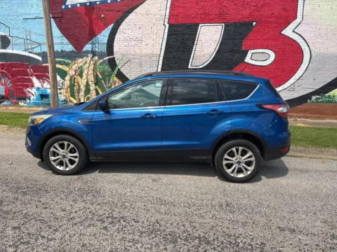 Another view of 2018 Ford Escape SE for sale in Des Arc, AR at D3 Auto Sales - Des Arc, AR