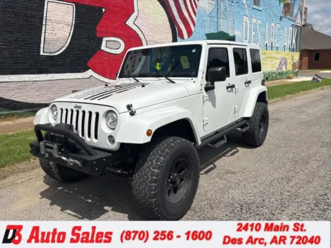 White 2017 Jeep Wrangler Unlimited Rubicon for sale in Des Arc, AR