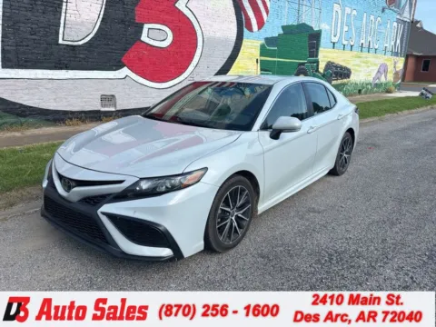 White 2023 Toyota Camry SE for sale in Des Arc, AR