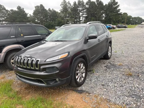 More photos of 2014 Jeep Cherokee Limited at D3 Auto Sales - Des Arc, AR, AR
