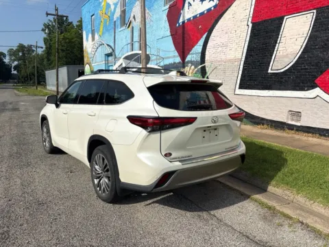 More photos of 2021 Toyota Highlander Platinum at D3 Auto Sales - Des Arc, AR, AR