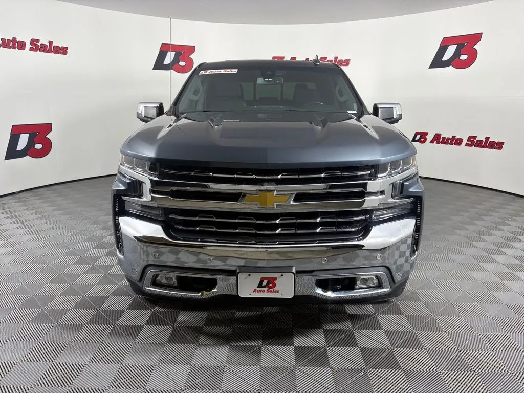 Chevrolet Silverado photo 11