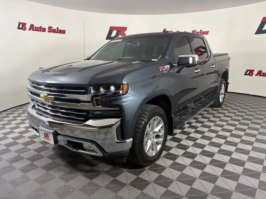 Used 2021 Chevrolet Silverado 1500 LTZ with VIN 3GCUYGET4MG132024 for sale in Little Rock