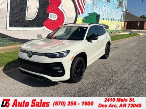 Unknown 2025 Volkswagen Tiguan 2.0T SE R-Line Black for sale in Des Arc, AR