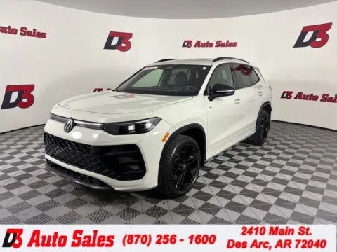 White 2025 Volkswagen Tiguan 2.0T SE R-Line Black for sale in Des Arc, AR