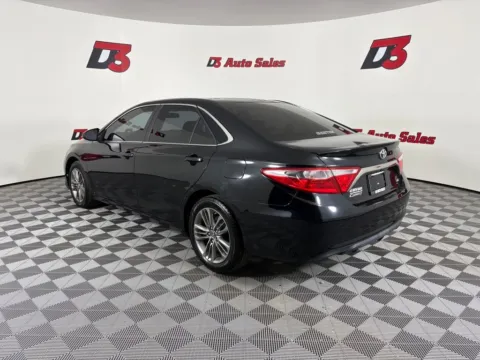 More photos of 2017 Toyota Camry SE at D3 Auto Sales - Des Arc, AR, AR