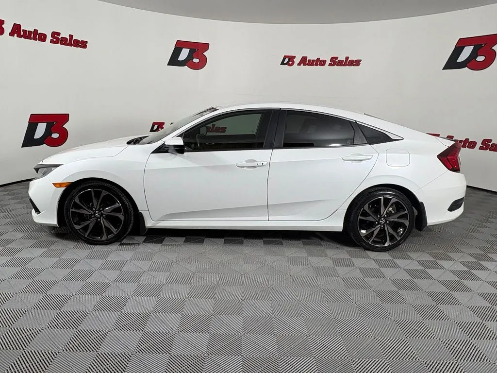 Honda Civic photo 3