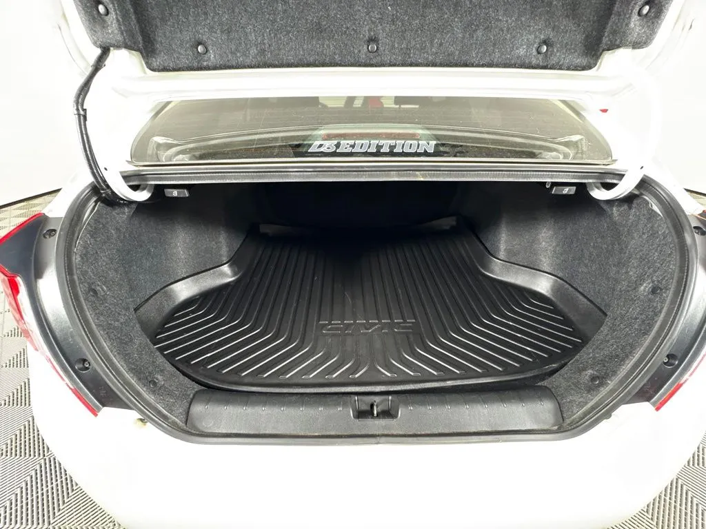 Honda Civic photo 41