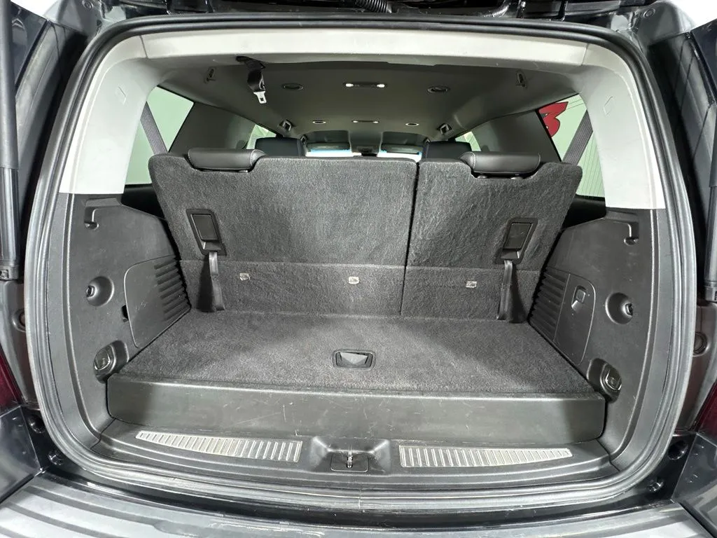 Chevrolet Tahoe photo 50