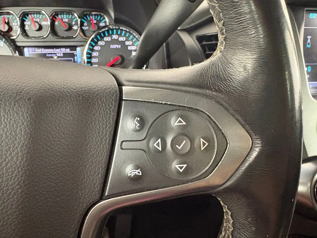 Chevrolet Tahoe photo 21
