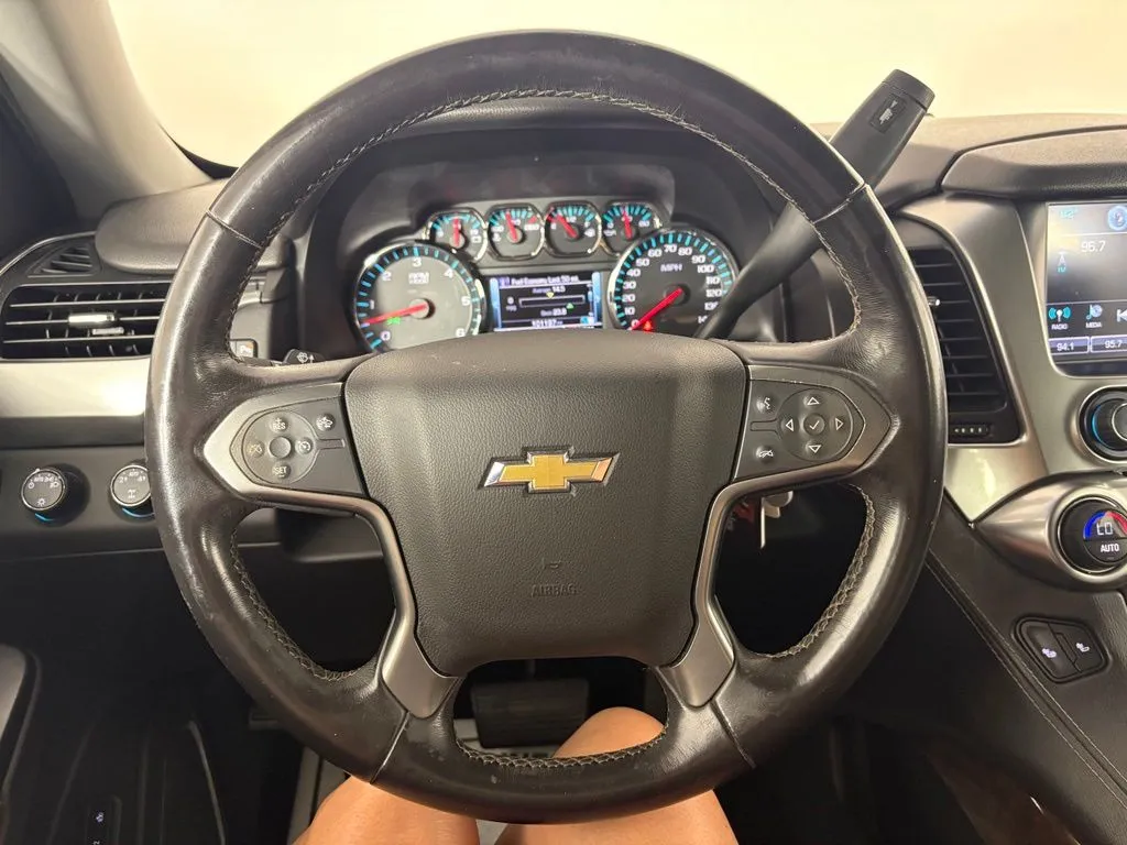 Chevrolet Tahoe photo 19