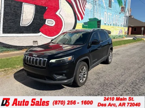 Black 2019 Jeep Cherokee Latitude Plus for sale in Des Arc, AR
