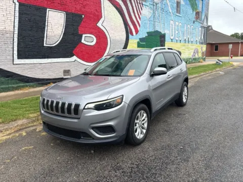 Photos of 2020 Jeep Cherokee Latitude for sale in Des Arc, AR at D3 Auto Sales - Des Arc, AR