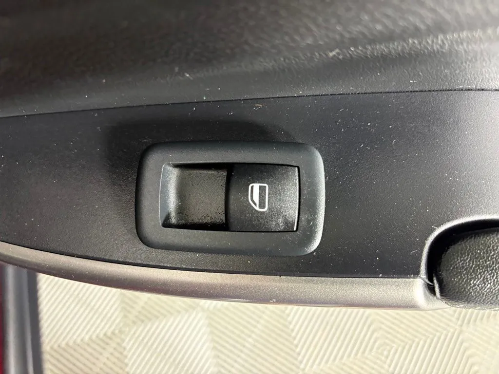 Jeep Cherokee photo 39