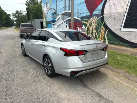 More photos of 2022 Nissan Altima 2.5 SV at D3 Auto Sales - Des Arc, AR, AR