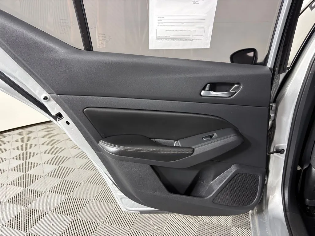 Nissan Altima photo 38