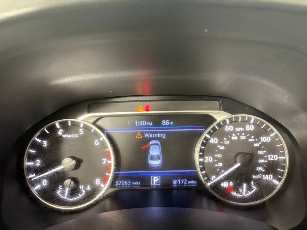 Nissan Altima photo 22