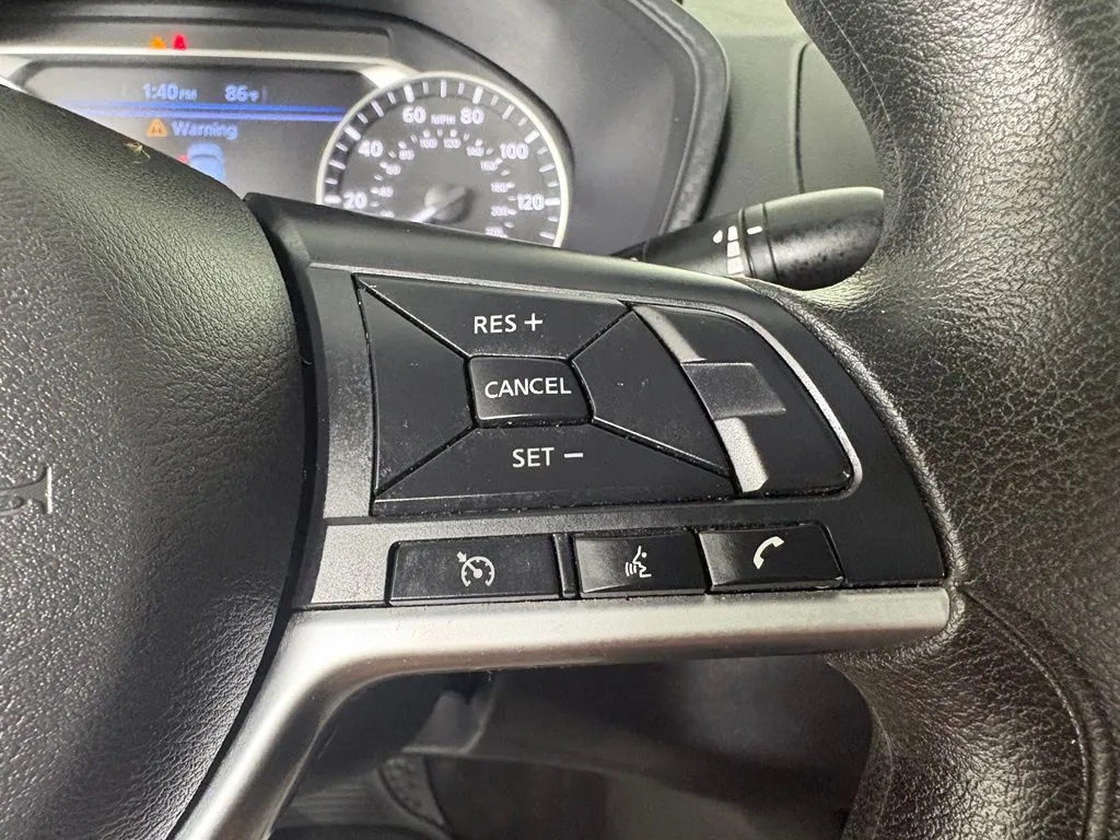 Nissan Altima photo 21