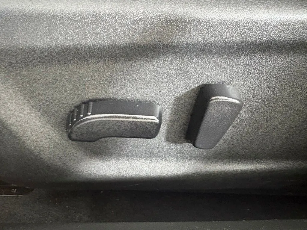 Nissan Altima photo 14