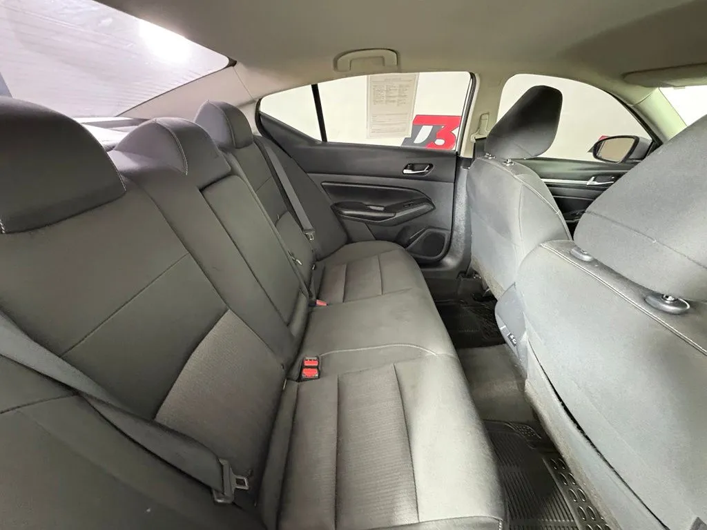 Nissan Altima photo 40