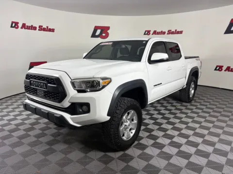 Photos of 2019 Toyota Tacoma TRD Off-Road for sale in Des Arc, AR at D3 Auto Sales - Des Arc, AR