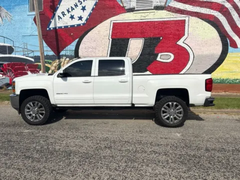 Another view of 2019 Chevrolet Silverado 2500HD LT for sale in Des Arc, AR at D3 Auto Sales - Des Arc, AR