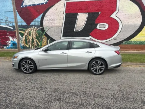 Another view of 2021 Chevrolet Malibu LT for sale in Des Arc, AR at D3 Auto Sales - Des Arc, AR