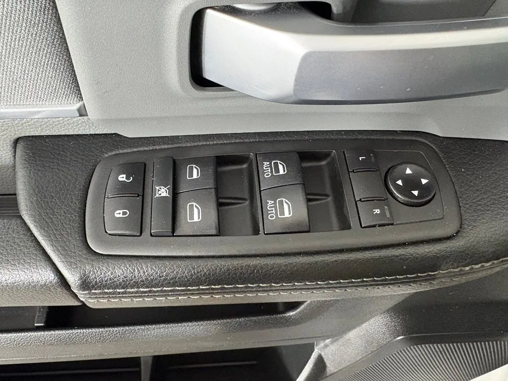 Ram 2500 photo 19