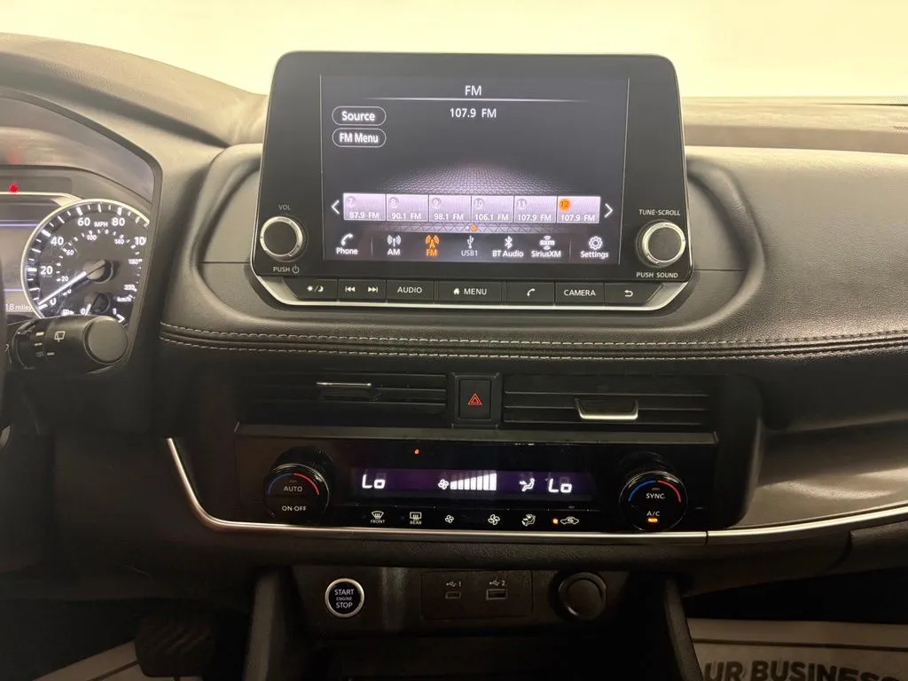 Nissan Rogue photo 23