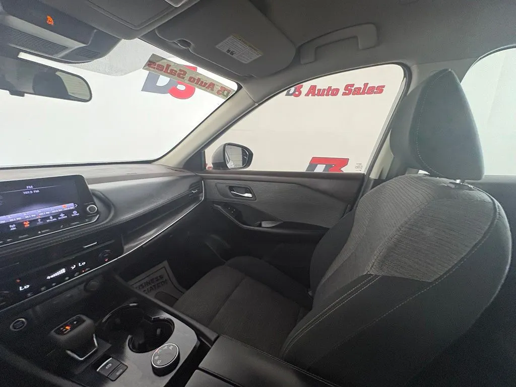 Nissan Rogue photo 27