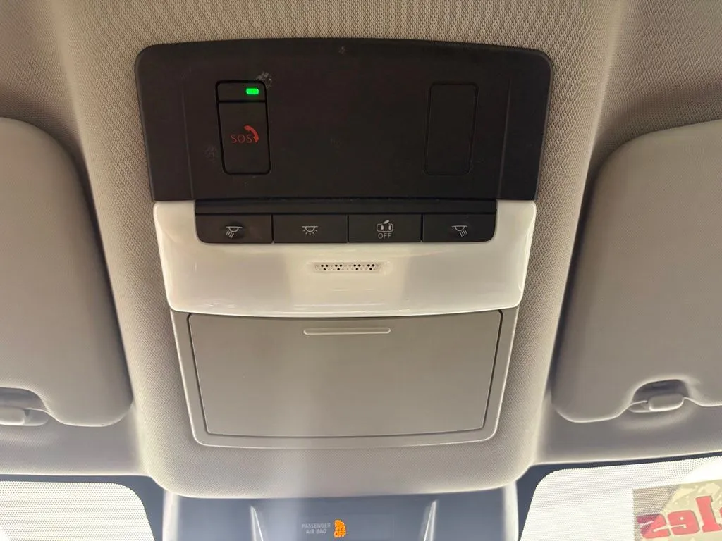Nissan Rogue photo 28