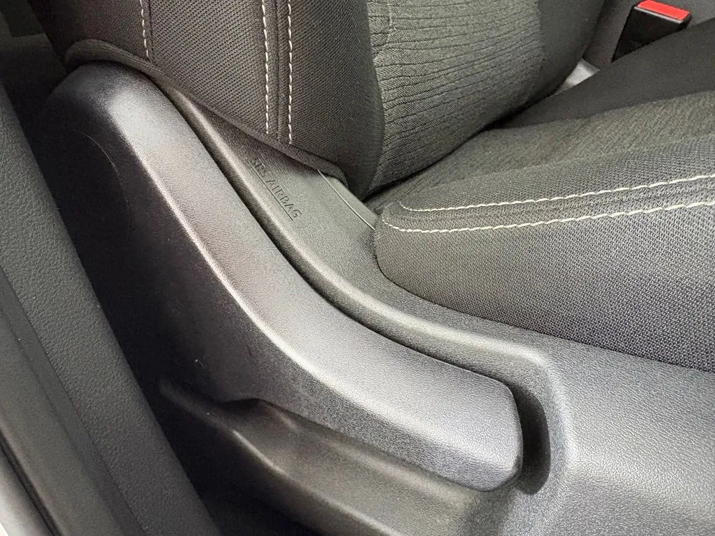 Nissan Rogue photo 32