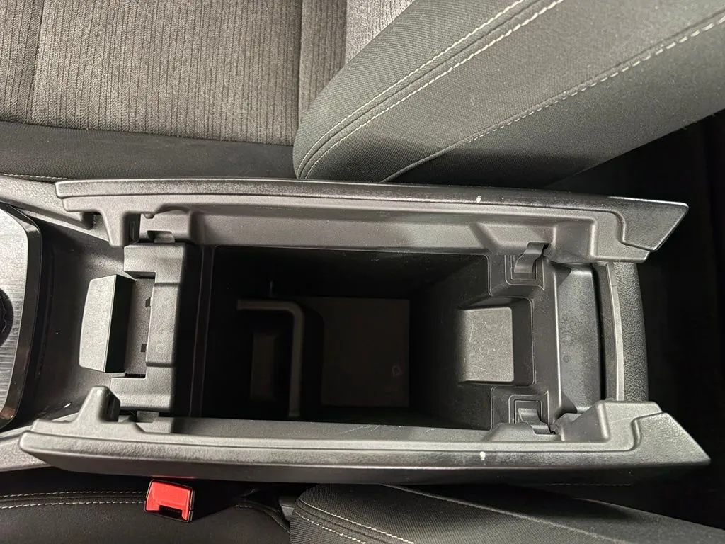 Nissan Rogue photo 30