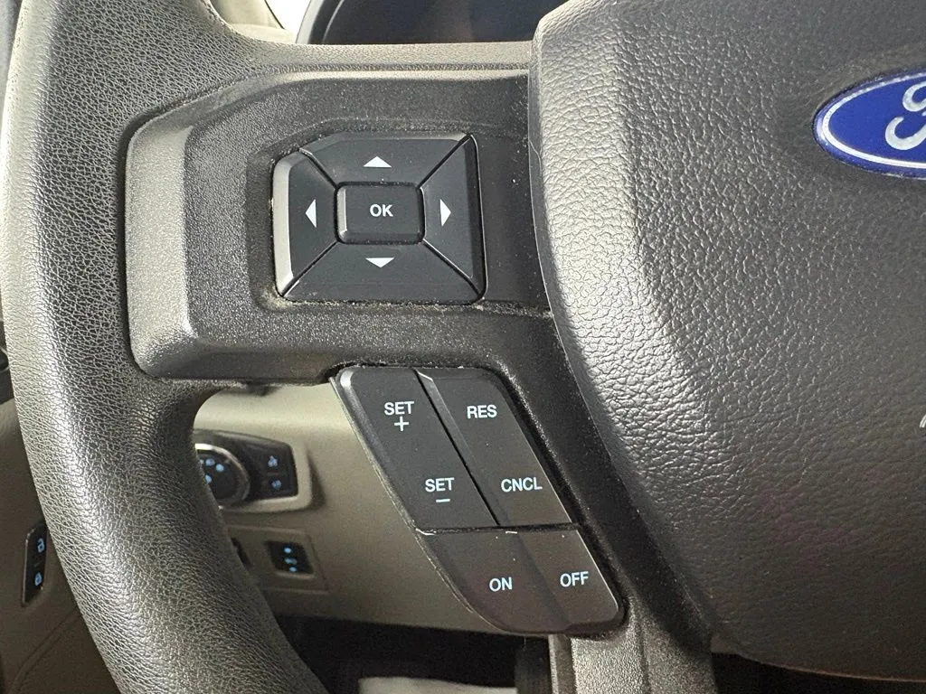 Ford F-150 photo 21