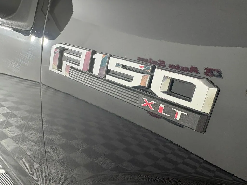 Ford F-150 photo 10