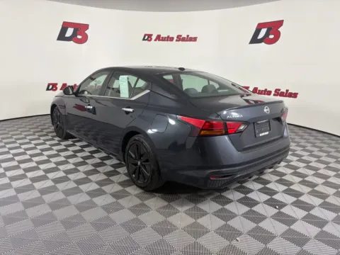 More photos of 2022 Nissan Altima 2.5 SV at D3 Auto Sales - Des Arc, AR, AR