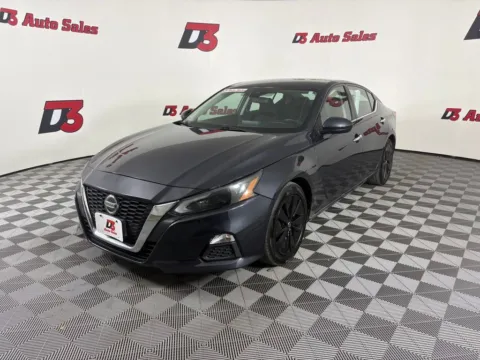 Photos of 2022 Nissan Altima 2.5 SV for sale in Des Arc, AR at D3 Auto Sales - Des Arc, AR