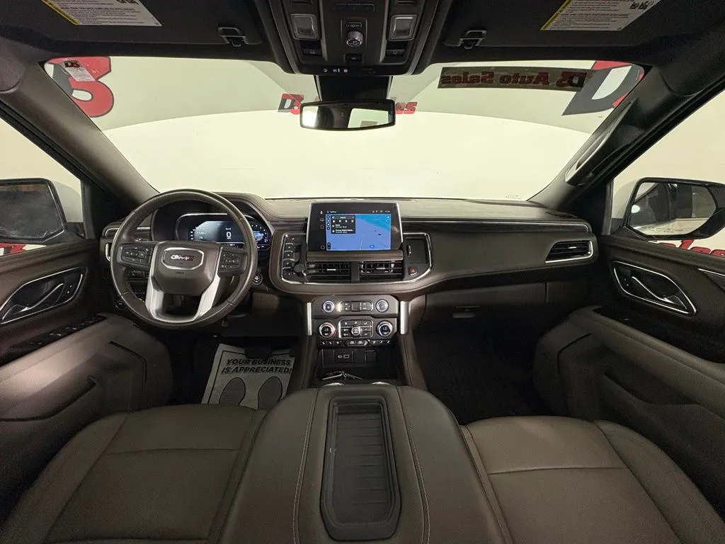 GMC Yukon XL photo 38